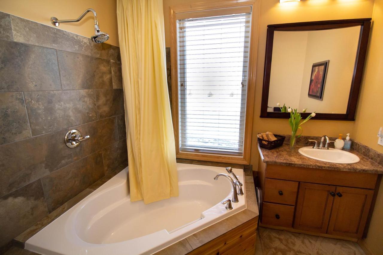 Anna'S Prairie Comfort B & B 穆斯乔 外观 照片